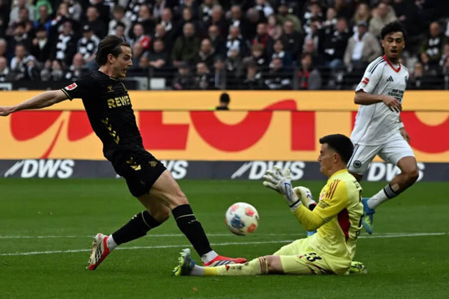 Eintracht Frankfurt vs FC Köln (22:30 – 05/04) | Xem lại trận đấu